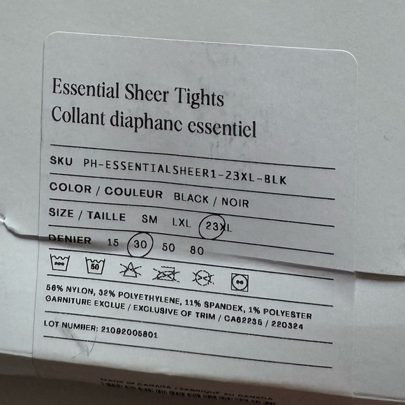 SOLD - NWT Sheertex Rip-Resistant Tights - Picture 2 of 2